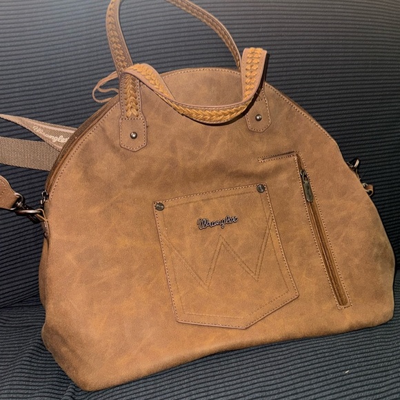 Wrangler Handbags - WRANGLER CARRY-ALL CONCEALED CARRY CROSSBODY TOTE